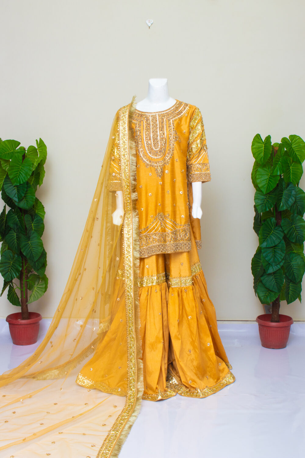 Mehndi Dress Shirt Gharara