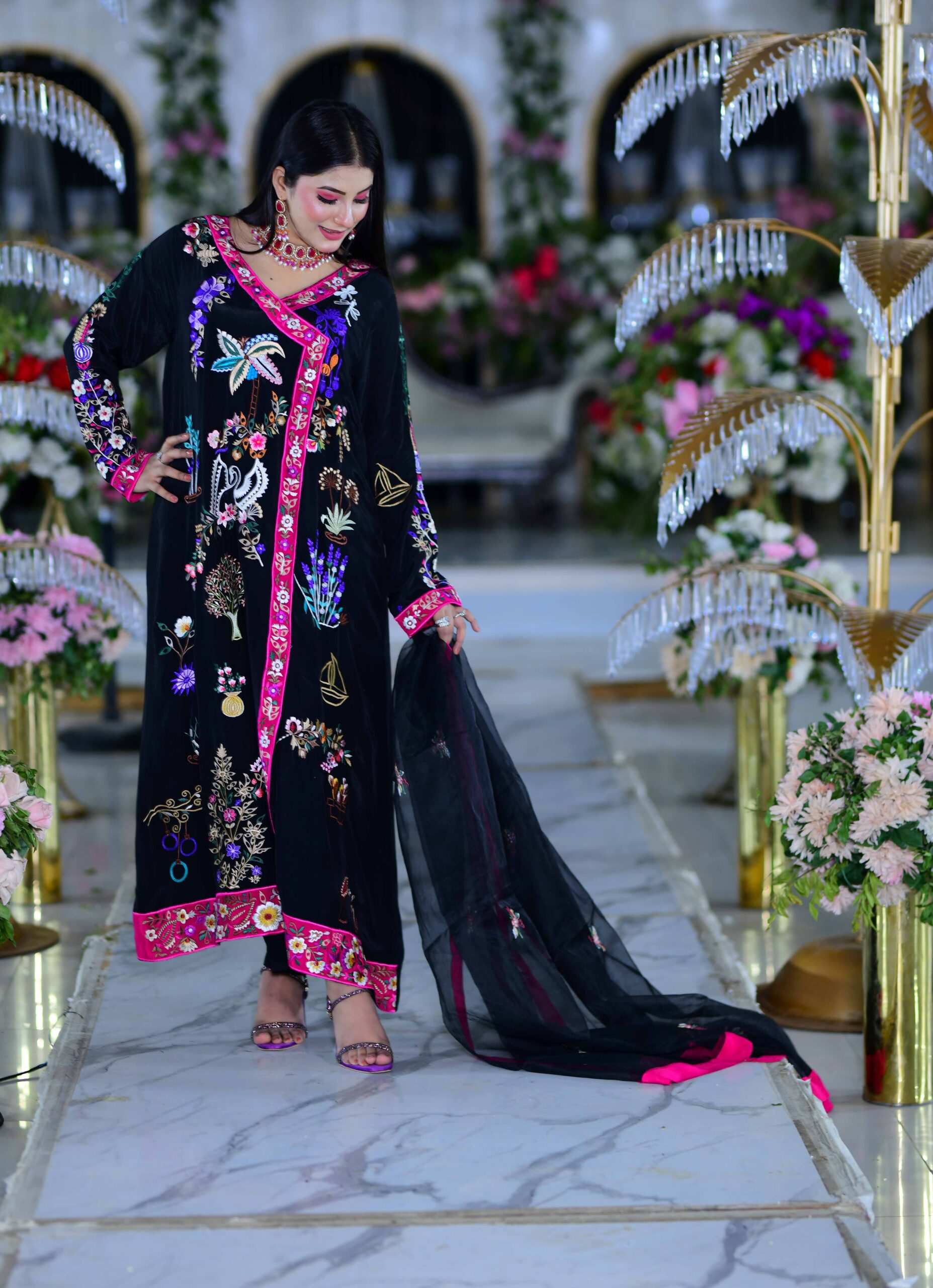 Sophisticated Tradition – Premium Ryan Silk Andrakha Suit Set