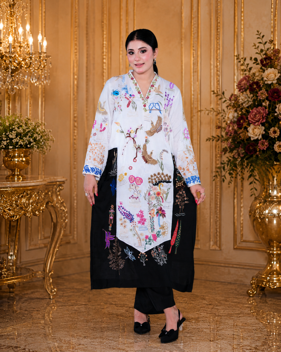 Artisan’s Delight – Exquisite Embroidered Ryan Silk Outfit